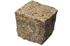 C001