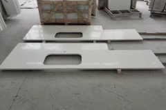 White-quartz-kitchen-island-top-